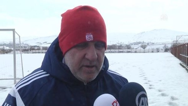 Mesut Bakkal: 'Bütün takımlar Sivasspor'u yenmek istiyor'