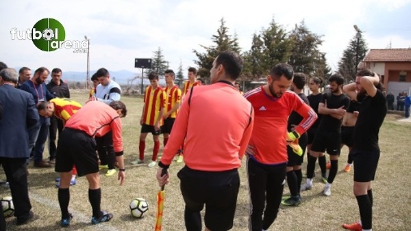 Üç dakikada biten maç