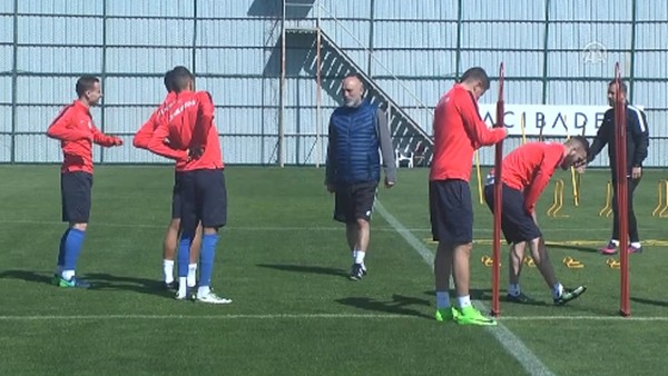 Çaykur Rizespor'da Trabzonspor maçı hazırlıkları