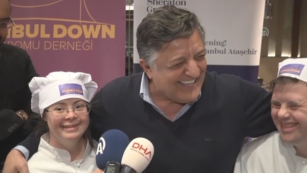Yılmaz Vural, down sendromlu çocuklarla buluştu 