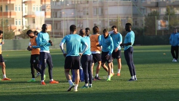 Aytemiz Alanyaspor'da Bursaspor mesaisi