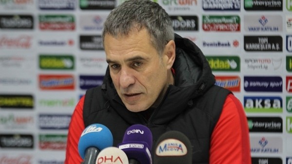 Ersun Yanal: 'Rakibiyle her alanda boğuşan bir takım olmalıyız'