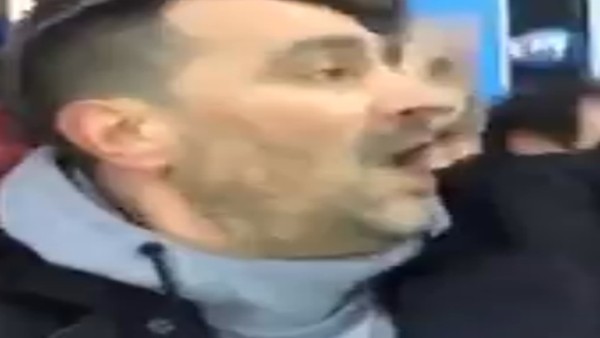 Trabzonsporlu yöneticiler Galatasaray galibiyetini statta böyle kutladılar