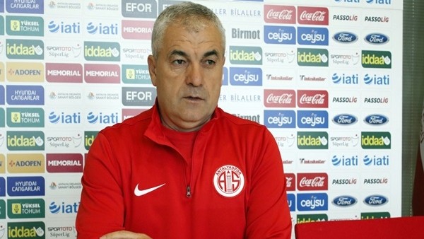 Rıza Çalımbay: 'Göreve geldiğimden beri en zorlu hafta'