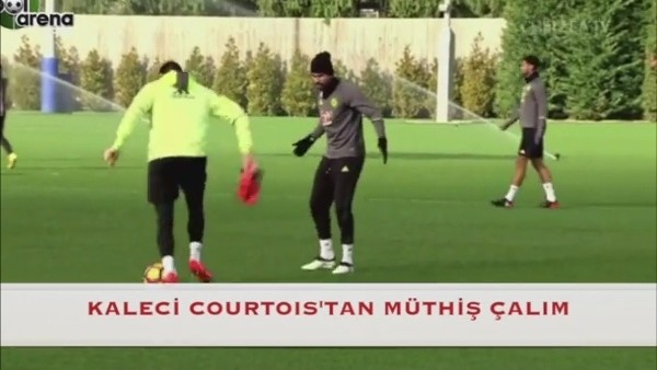 Kaleci Courtois, Diego Costa'yı rezil etti!
