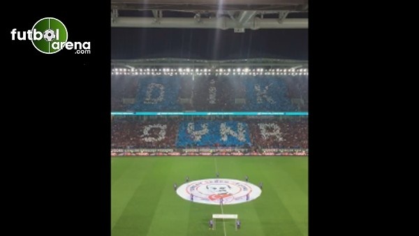 Trabzonspor taraftarlarından Galatasaray maçı koreografisi