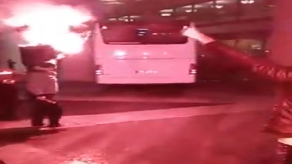 Kayserisporlu taraftarlardan coşkulu karşılama