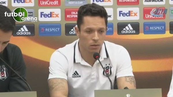 Adriano Correira: "Turu geçmeyi hak ediyoruz"