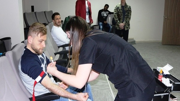 Konyasporlu futbolcular sağlık kontrolünden geçti