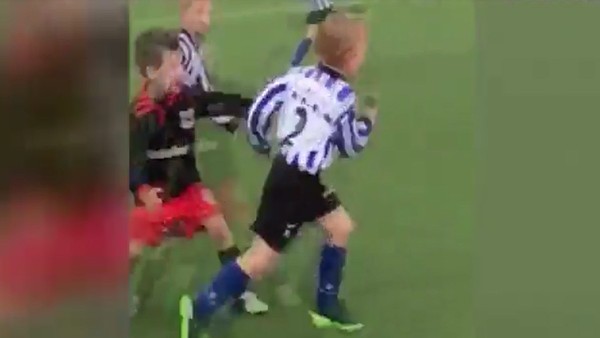 Dirk Kuyt'ın oğlu büyüledi