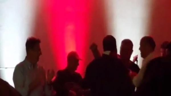 Fikret Orman'dan Atina'da sirtaki