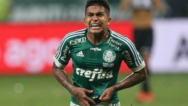 Beşiktaş'ın gözdesi Dudu'nun 30 metreden attığı gol