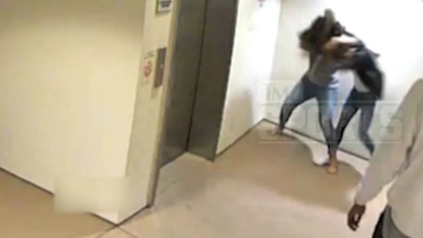 Kız arkadaşını kavga ettirdi