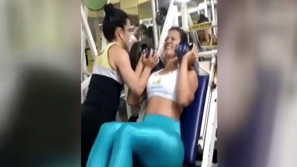 Spor salonunda gözyaşlarına boğuldu