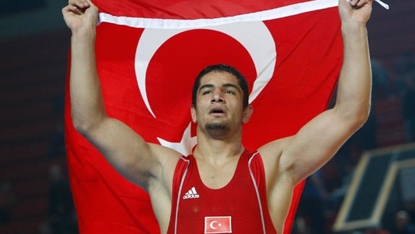 Yılın sporcusu Taha Akgül