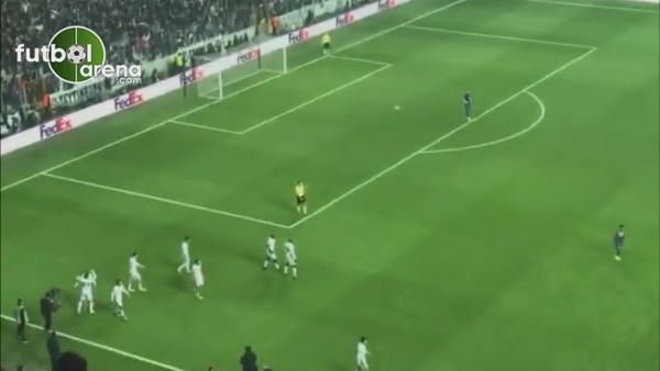 Vodafone Arena'da sirtaki