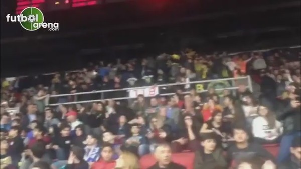 Fenerbahçe taraftarından Aziz Yıldırım'a küfür