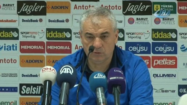 Rıza Çalımbay: 'Beraberliğe üzülürken sahadan mağlup ayrıldık'