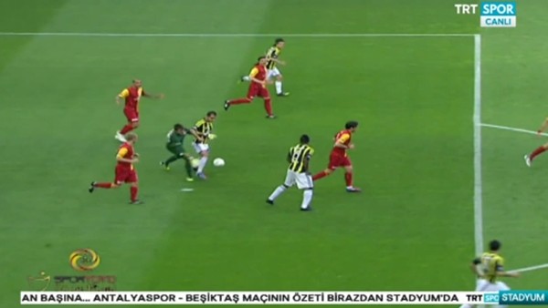 Aboubakar'ın Antalyaspor'da gördüğü ikinci sarı kart Muslera'yı hatırlattı