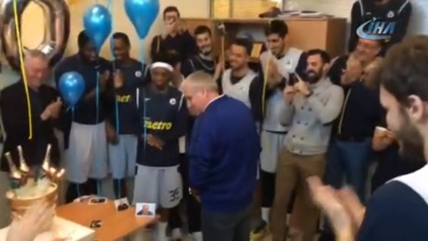 Obradovic'e doğum günü sürprizi