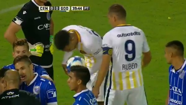 Eski Trabzonsporlu inat etti, penaltıyı kaçırdı