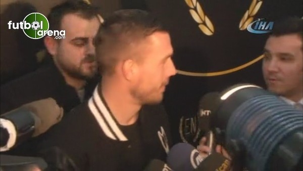 Podolski, Vissel Kobe sorularını yanıtsız bıraktı