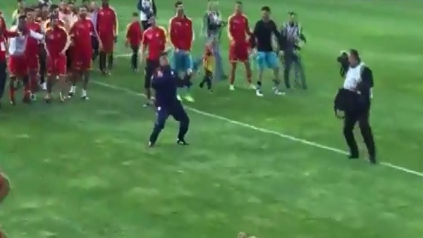 Yılmaz Vural'dan çılgın sevinç