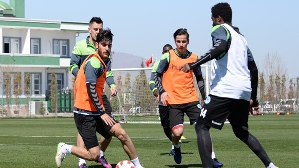 Konyaspor'da kupa mesaisi başladı