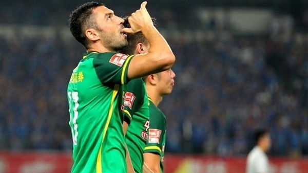 Bura Yılmaz. Çin'i sallamaya devam ediyor