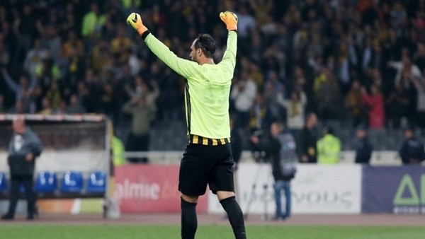 Hugo Almeida kaleci oldu