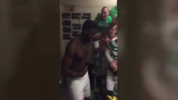 Kolo Toure ve arkadaşlarından çılgın kutlama