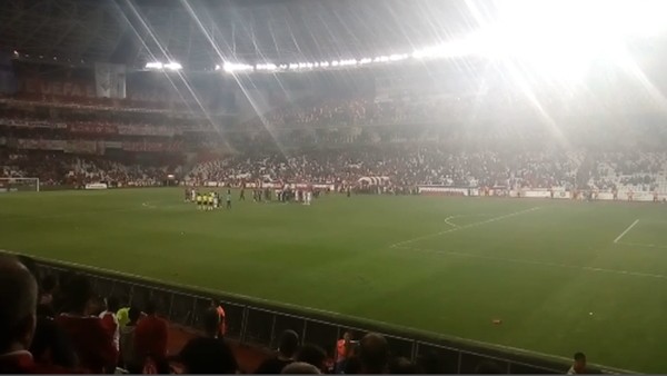 Antalya Arena'da maç sonu hakeme tepki