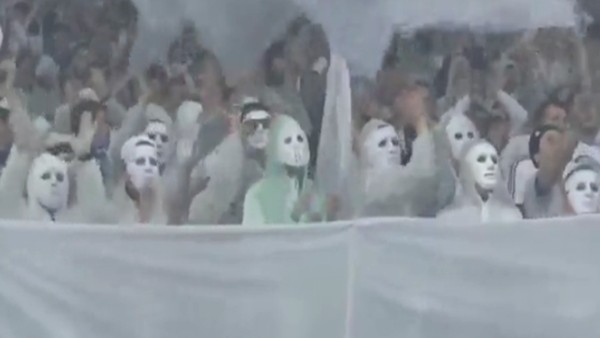 Dinamo Kiev taraftarından Shakhtar'lı futbolculara ırkçılık