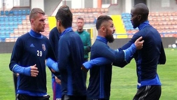 Karabükspor antrenmanında kavga!