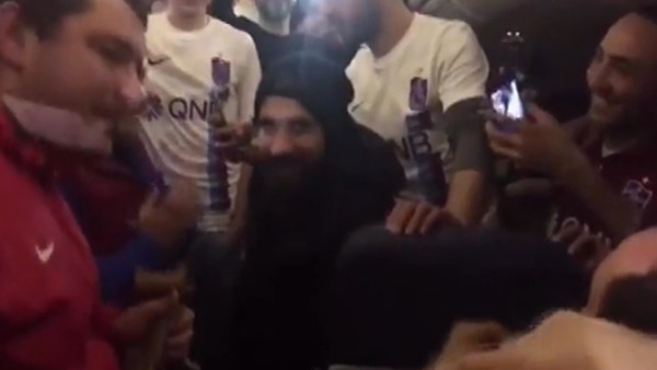 Olcay Şahan'a taraftarlardan büyük destek