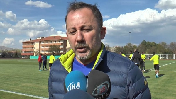 Sergen Yalçın: 'Son 7 haftada telafisi olmayan maçlar oynayacağız'