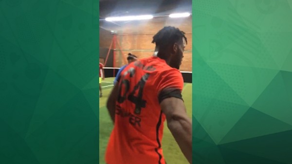 Michy Batshuayi, Galatasaray formasıyla halı sahada!