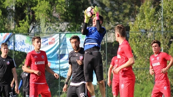 Karabükspor'dan 7 gollü hazırlık maçı