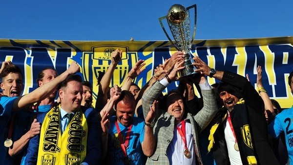 Ankaragücü şampiyonluk kupasını aldı