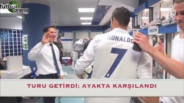 Cristiano Ronaldo'ya ayakta karşılama