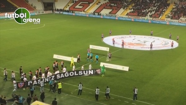 Rajtoral için saygı duruşu