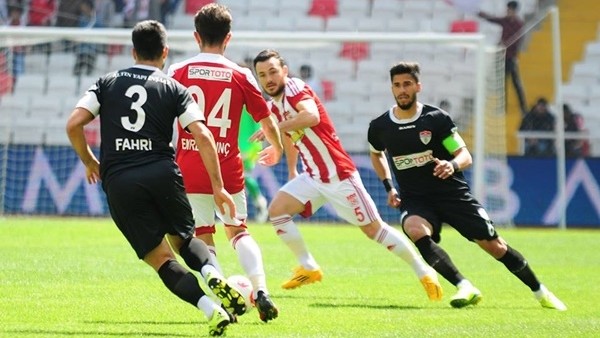 Sivasspor 2-0 Manisaspor (Maç özeti)