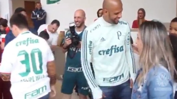 Felipe Melo'dan anlamlı hareket
