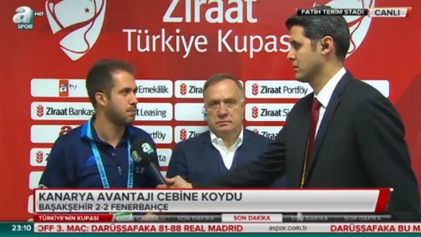 Advocaat: 'Hollanda Futbol Federasyonu ile bir toplantı yaptım'