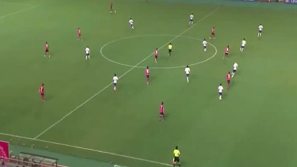 70 metreden inanılmaz gol