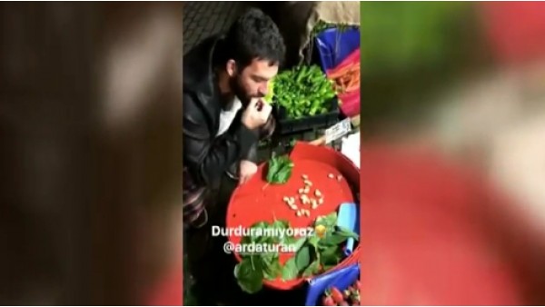 Arda Turan'ın manav keyfi