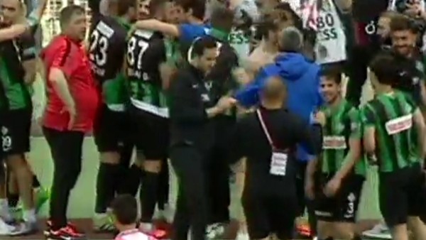 Sakaryaspor, Spor Toto 2. Lig'e yükseldi