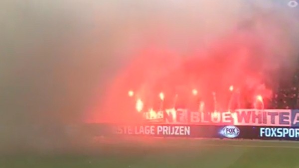 Hollandalı holiganlar top toplayıcı çocuğu yaraladı