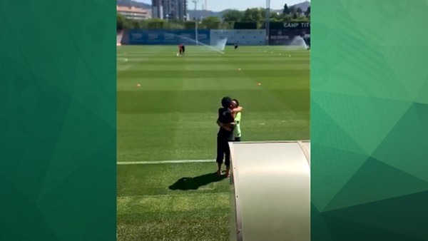 Ronaldinho ve Neymar hasret giderdi!