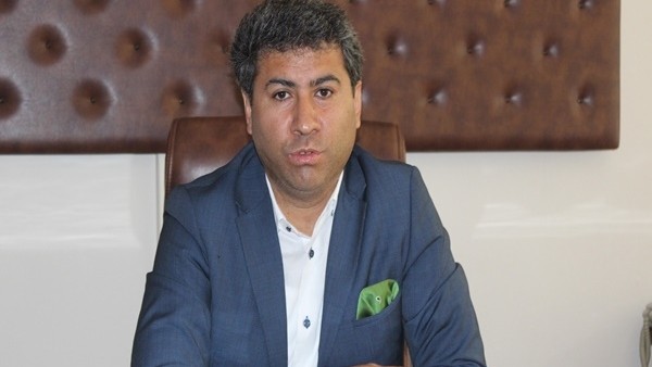 Denizlispor Asbaşkanı Taner Atilla, silahlı taraftar ile ilgili özür diledi
